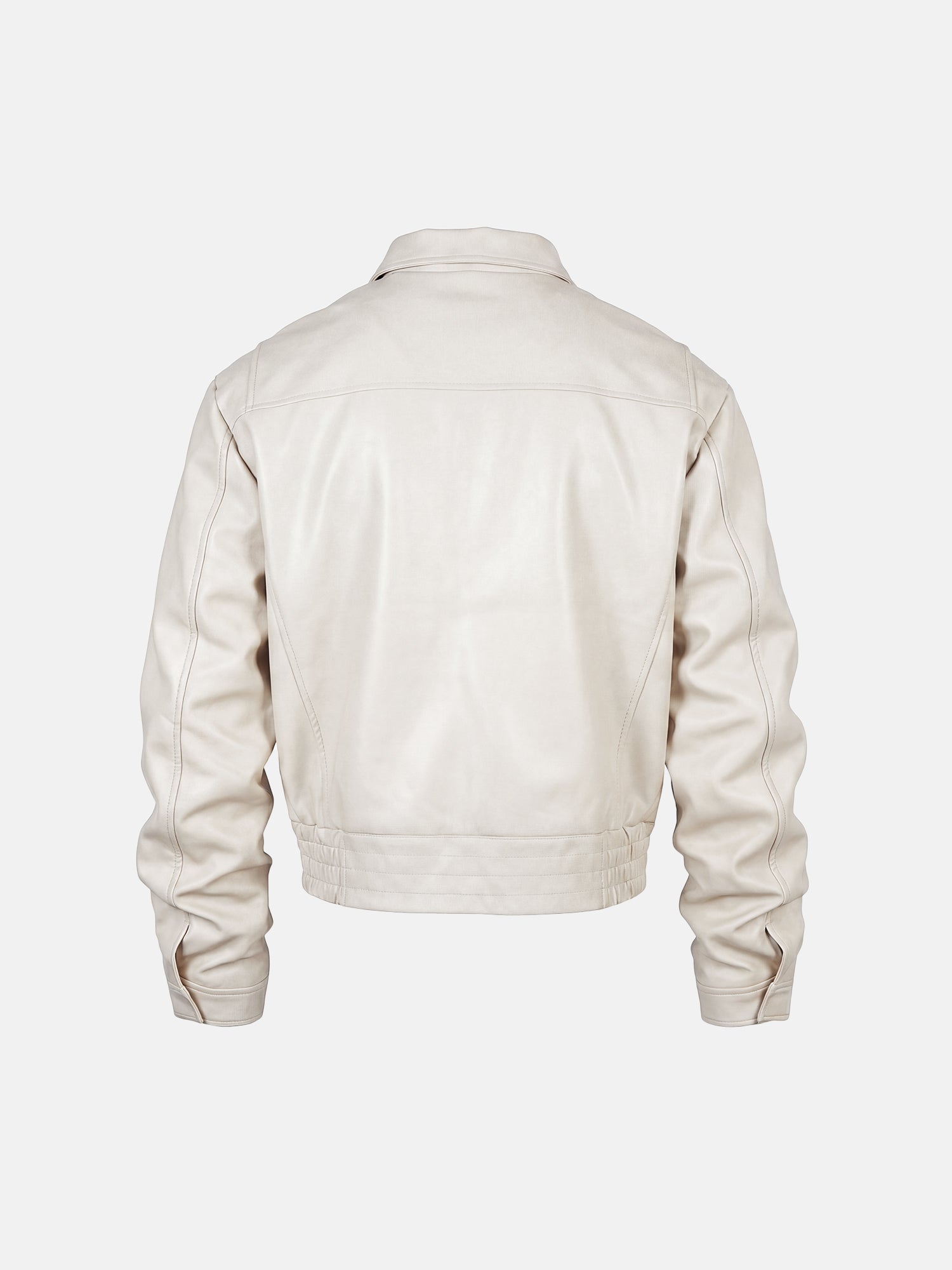 Chaqueta de cuero sigilosa