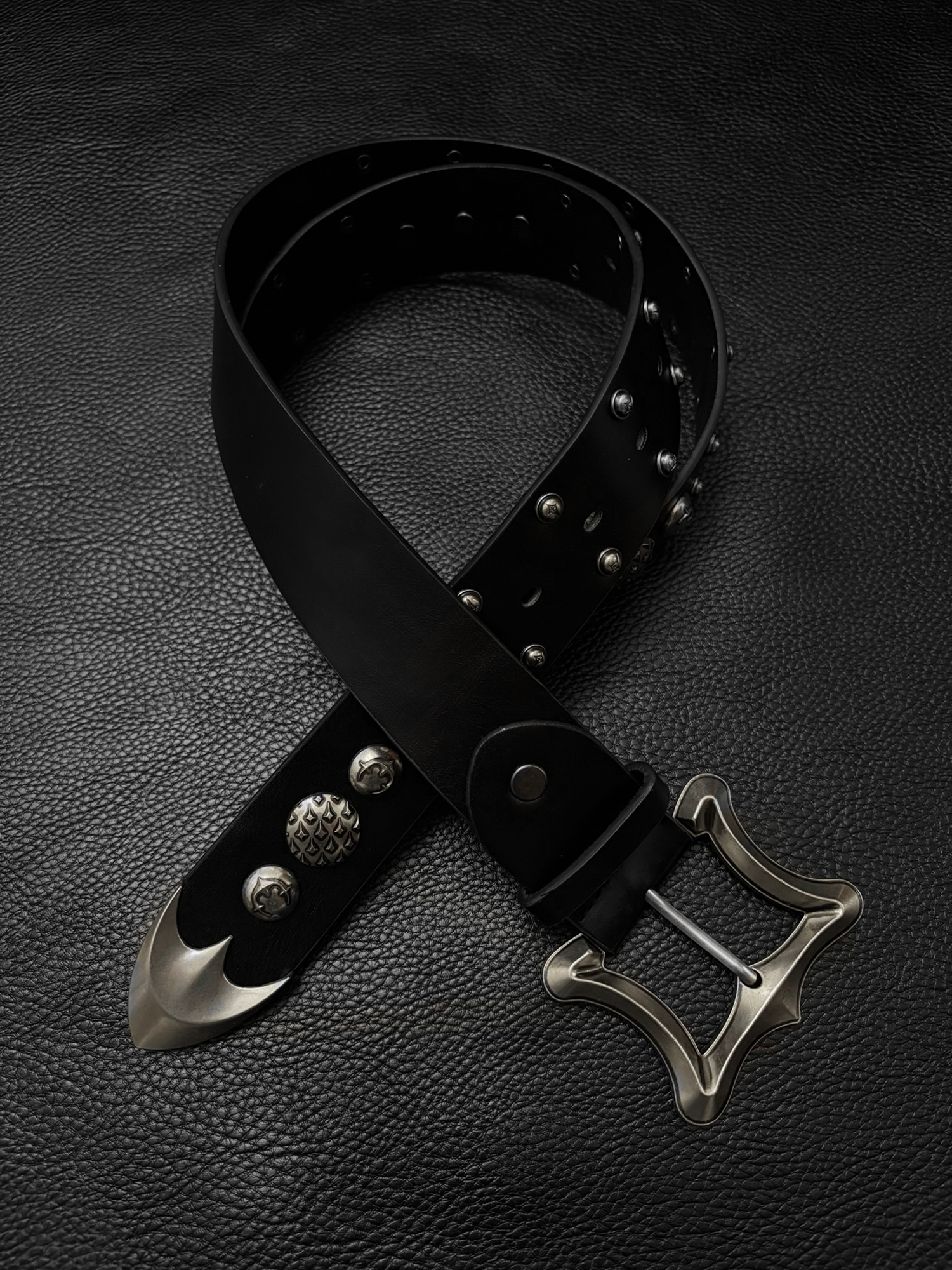 Black Claw Buckle Belt