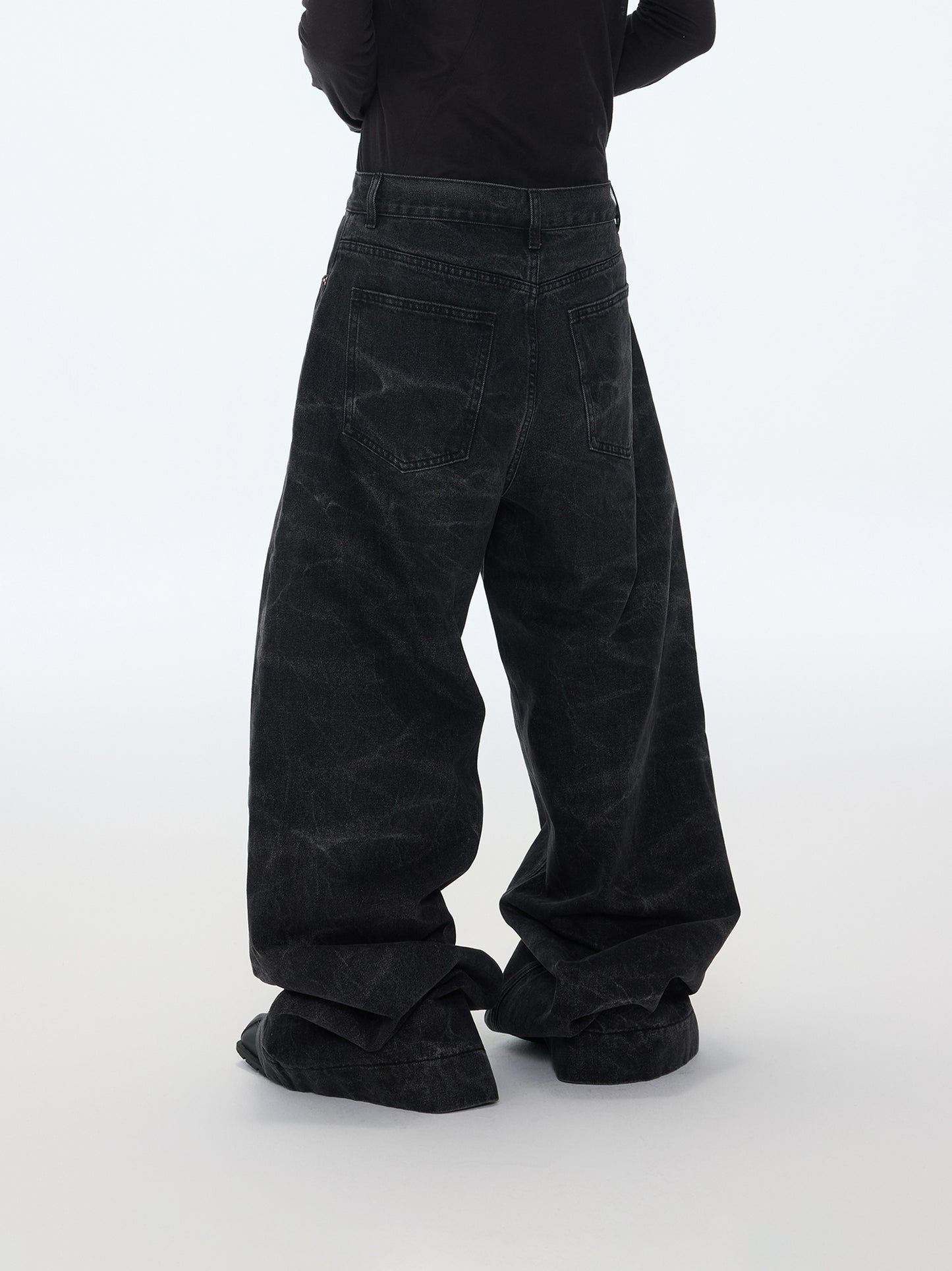 Dark Leopard Jeans