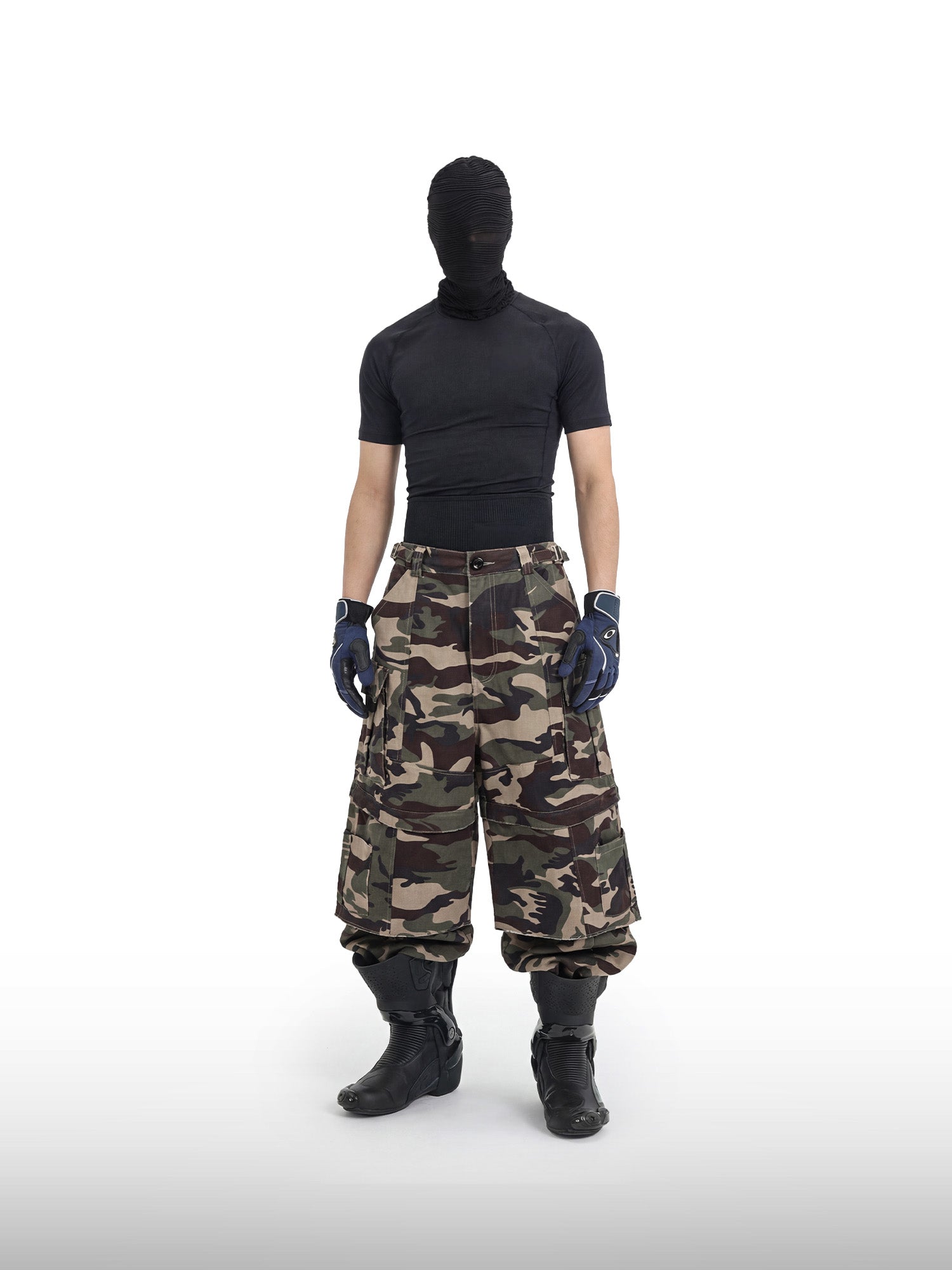 Nomad Shift Cargo Shorts