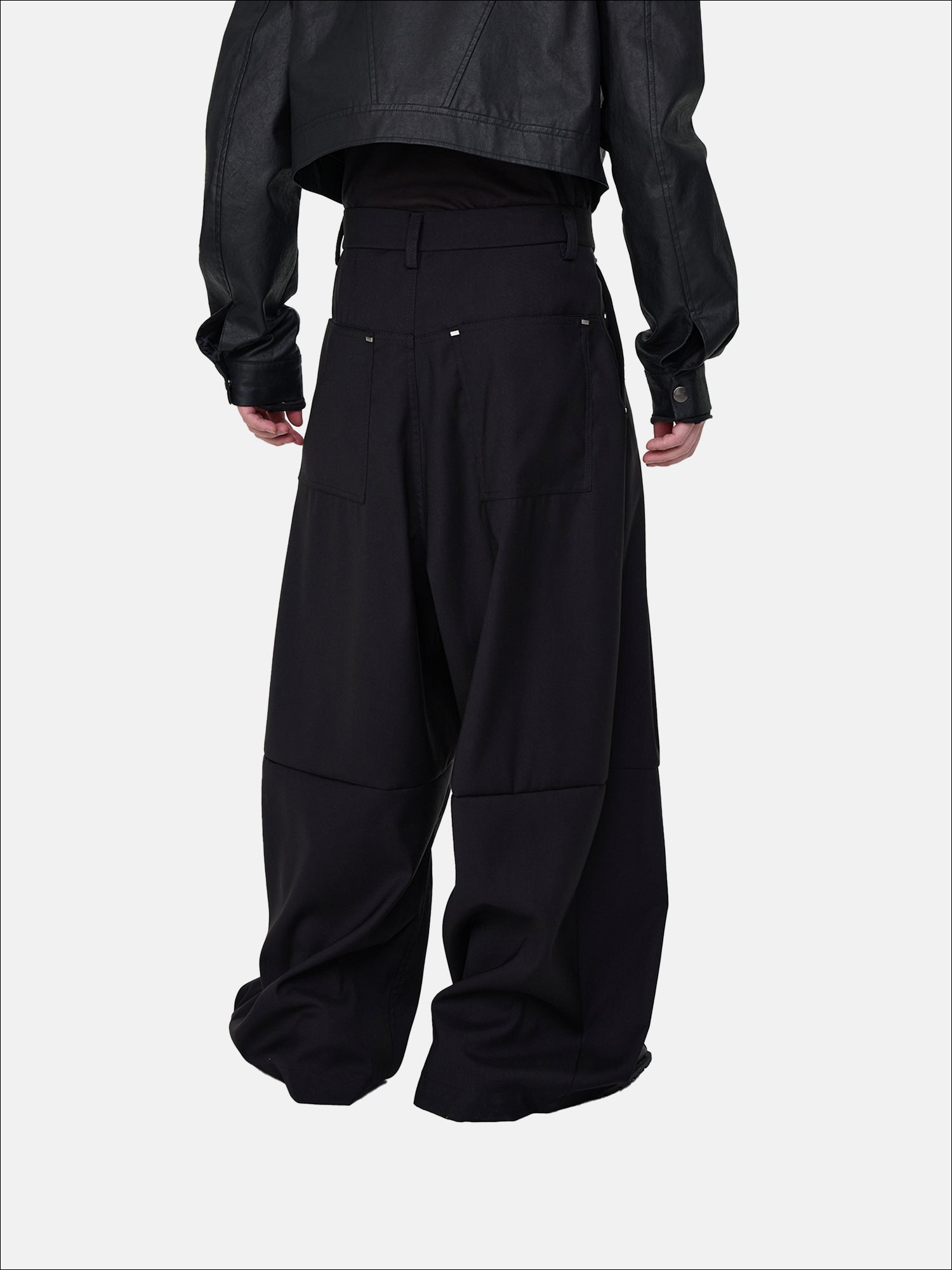 Obsidian Slouch-Hose