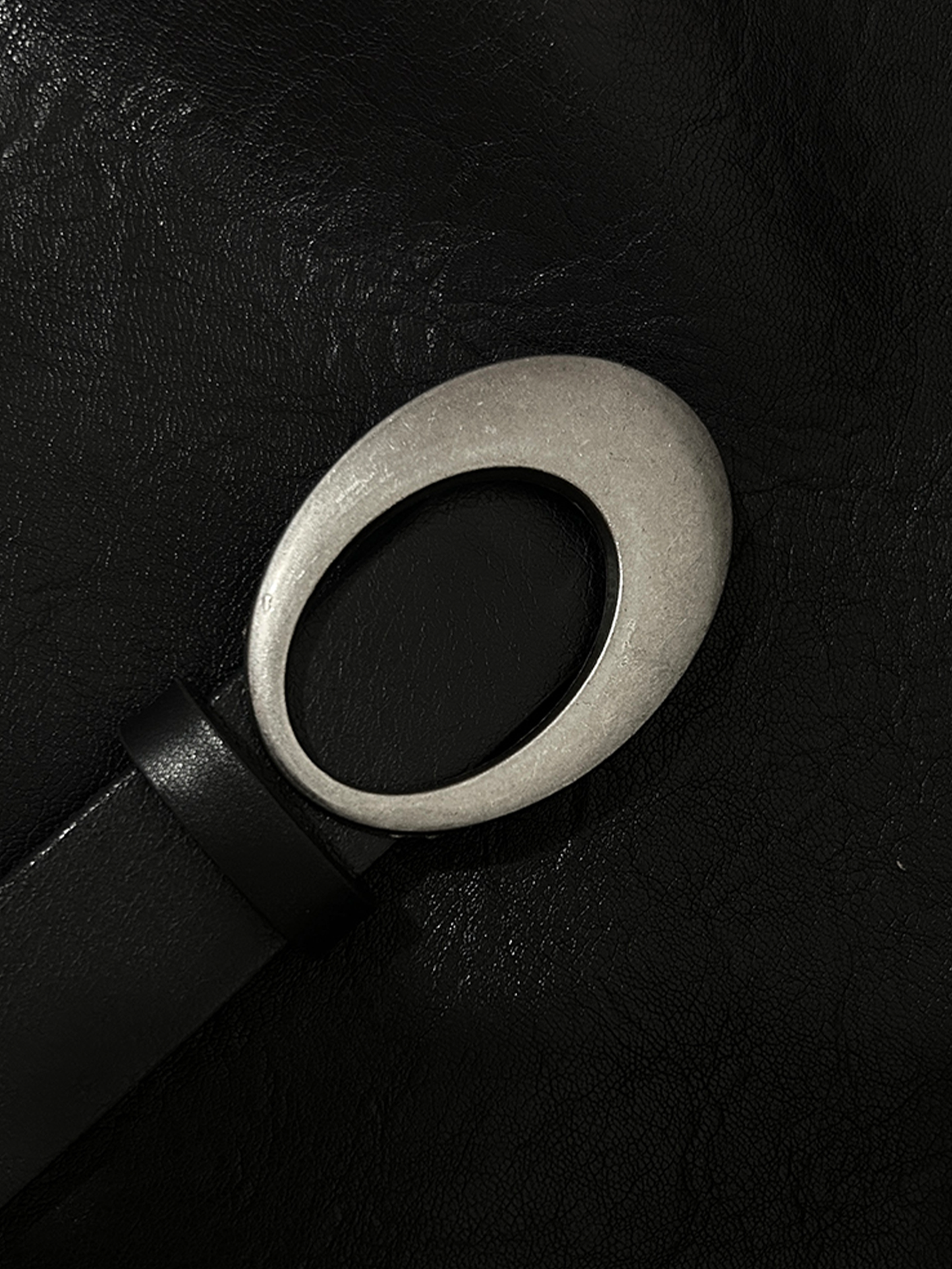 Oval Buckle Belt