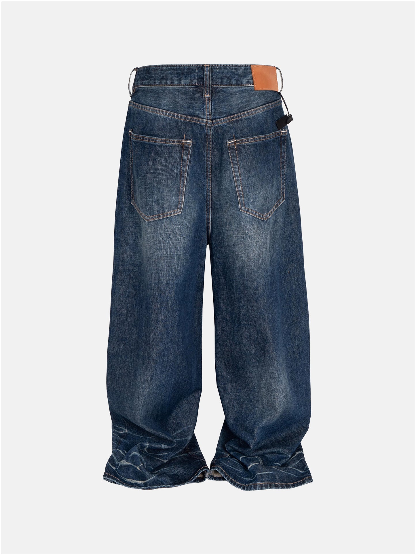 Oversized Motion Jeans