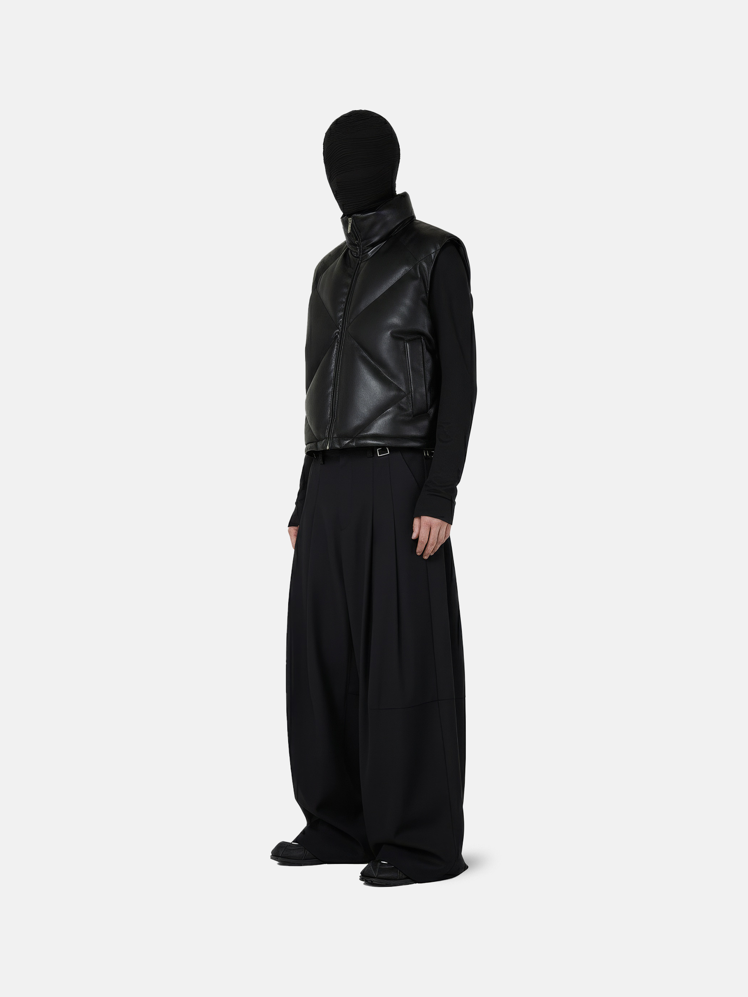 Gilet nero trapuntato