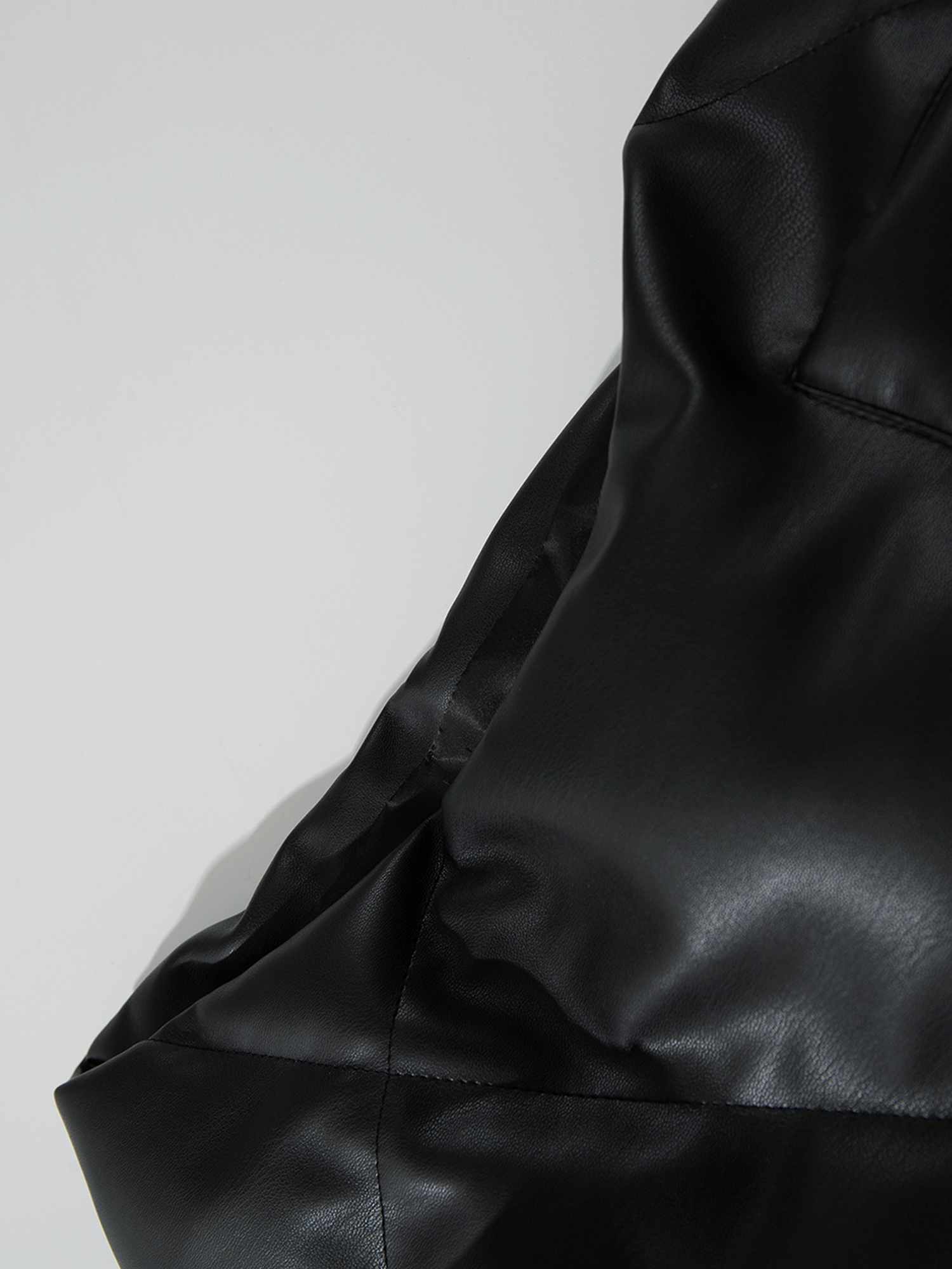 Gilet nero trapuntato