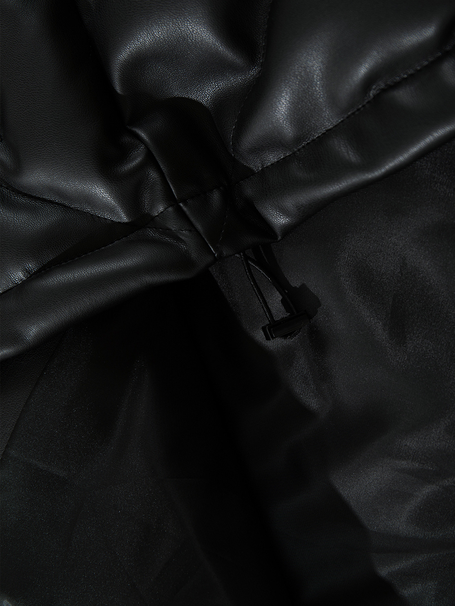 Gilet nero trapuntato