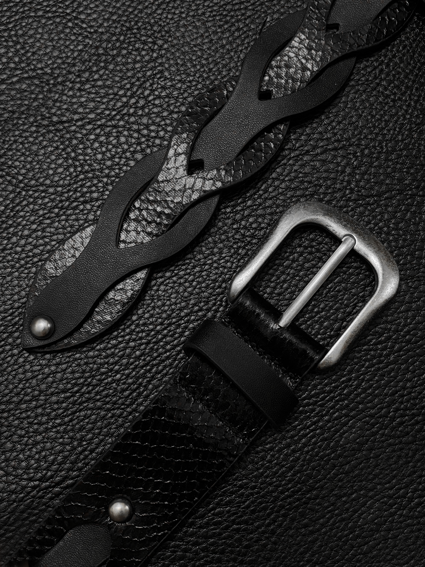 Twist Leather Belt