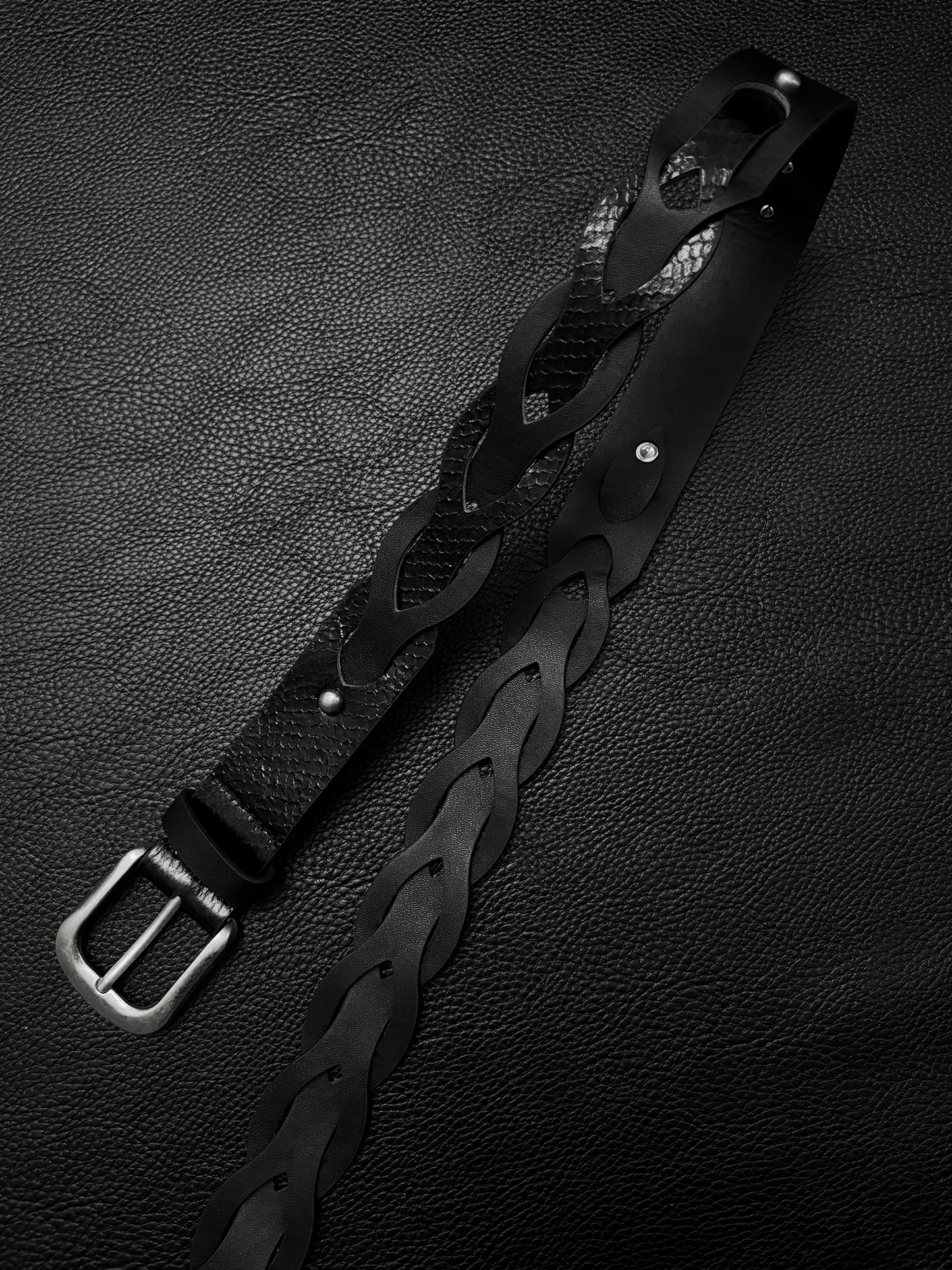 Twist Leather Belt