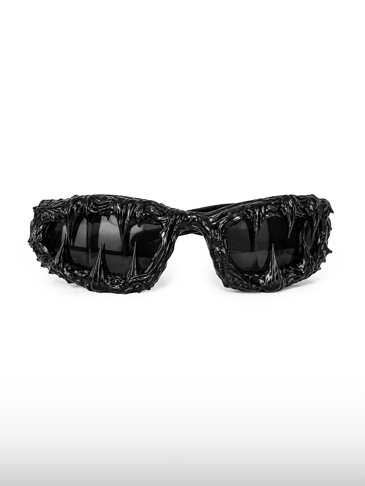 Lunettes à pointes effet coulée de vipère