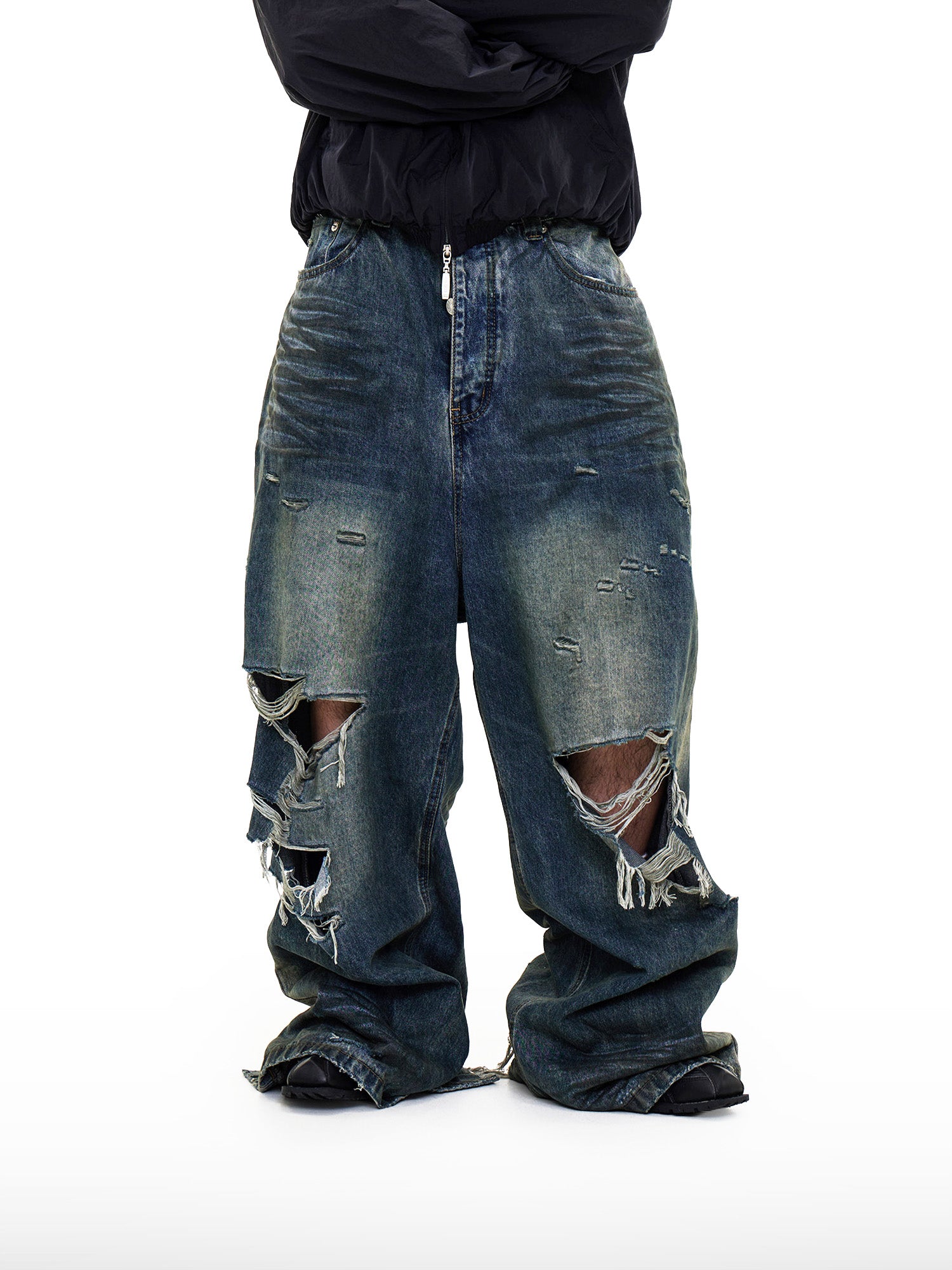 Wrecked Wide Jeans