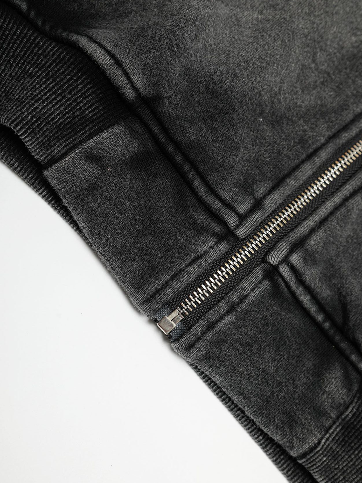 Sudadera con Cremallera y Tirador de Anilla