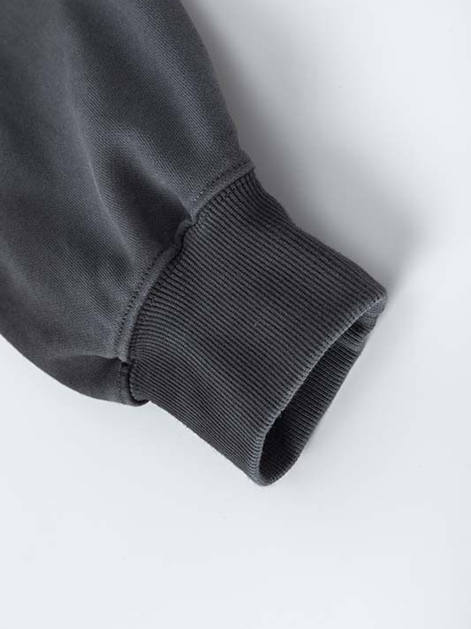 Sudadera con capucha antracita con gráfico