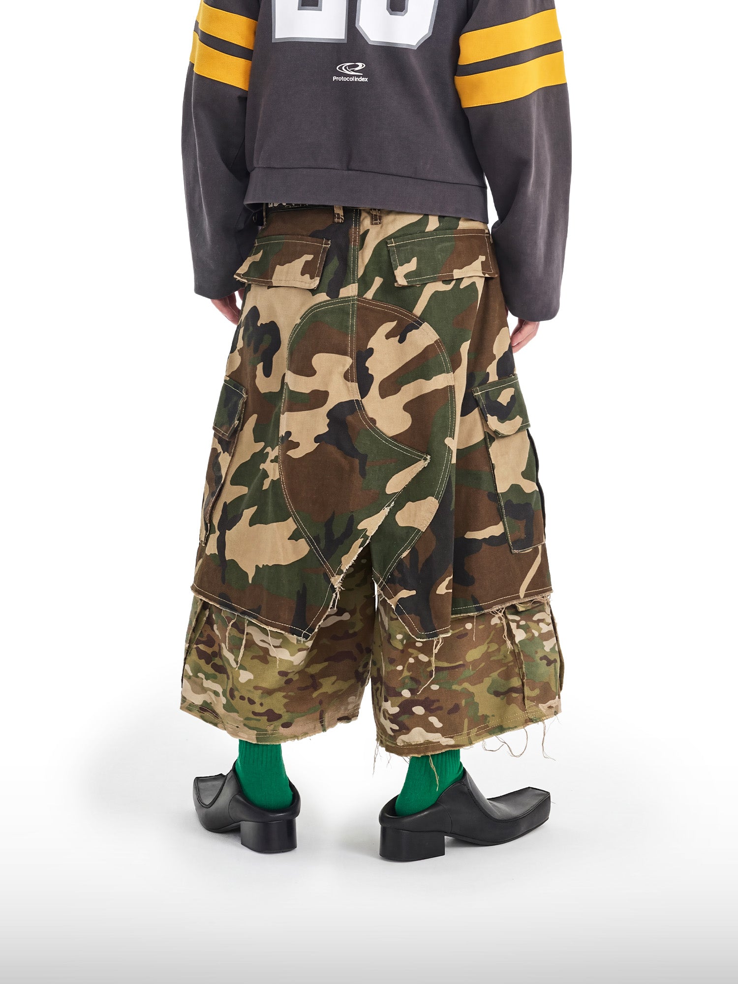 Glitch Fracture Cargo Shorts