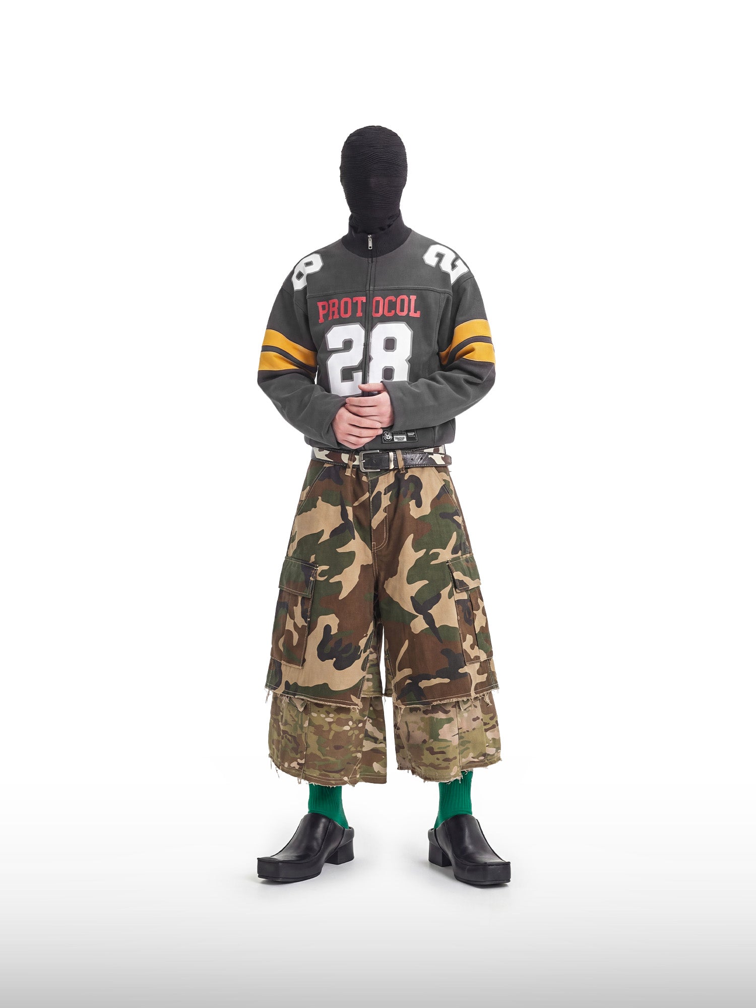 Glitch Fracture Cargo Shorts