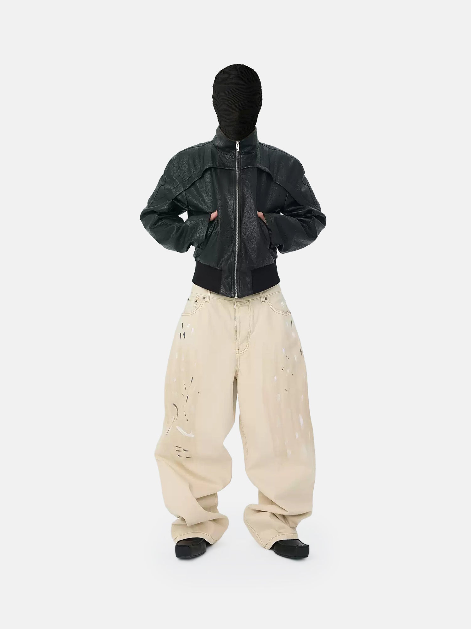 Pantalones desgastados color marfil