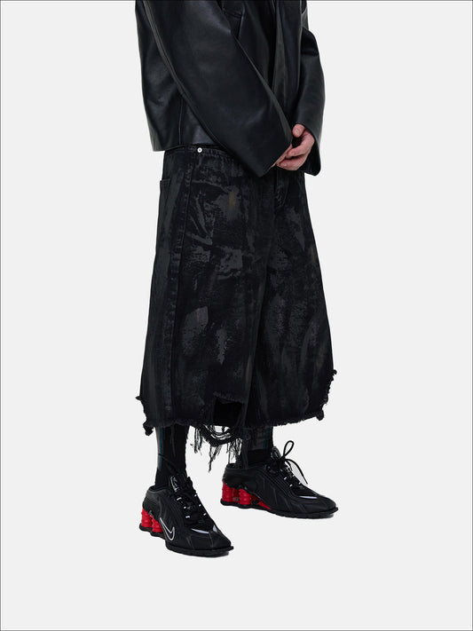 Noir Fray Shorts