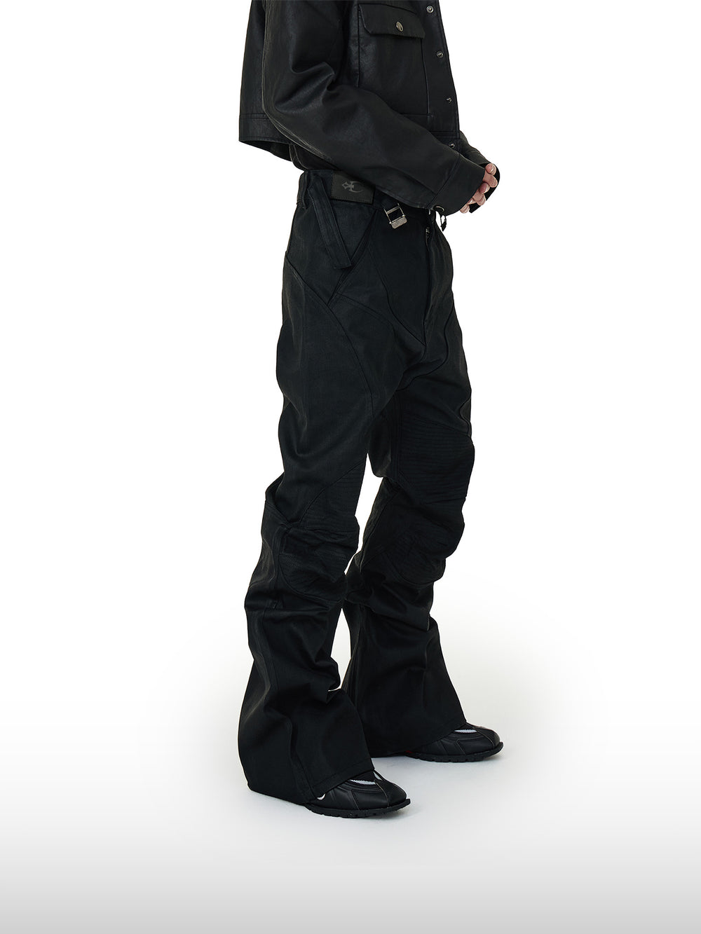Obsidian Bastion Pants