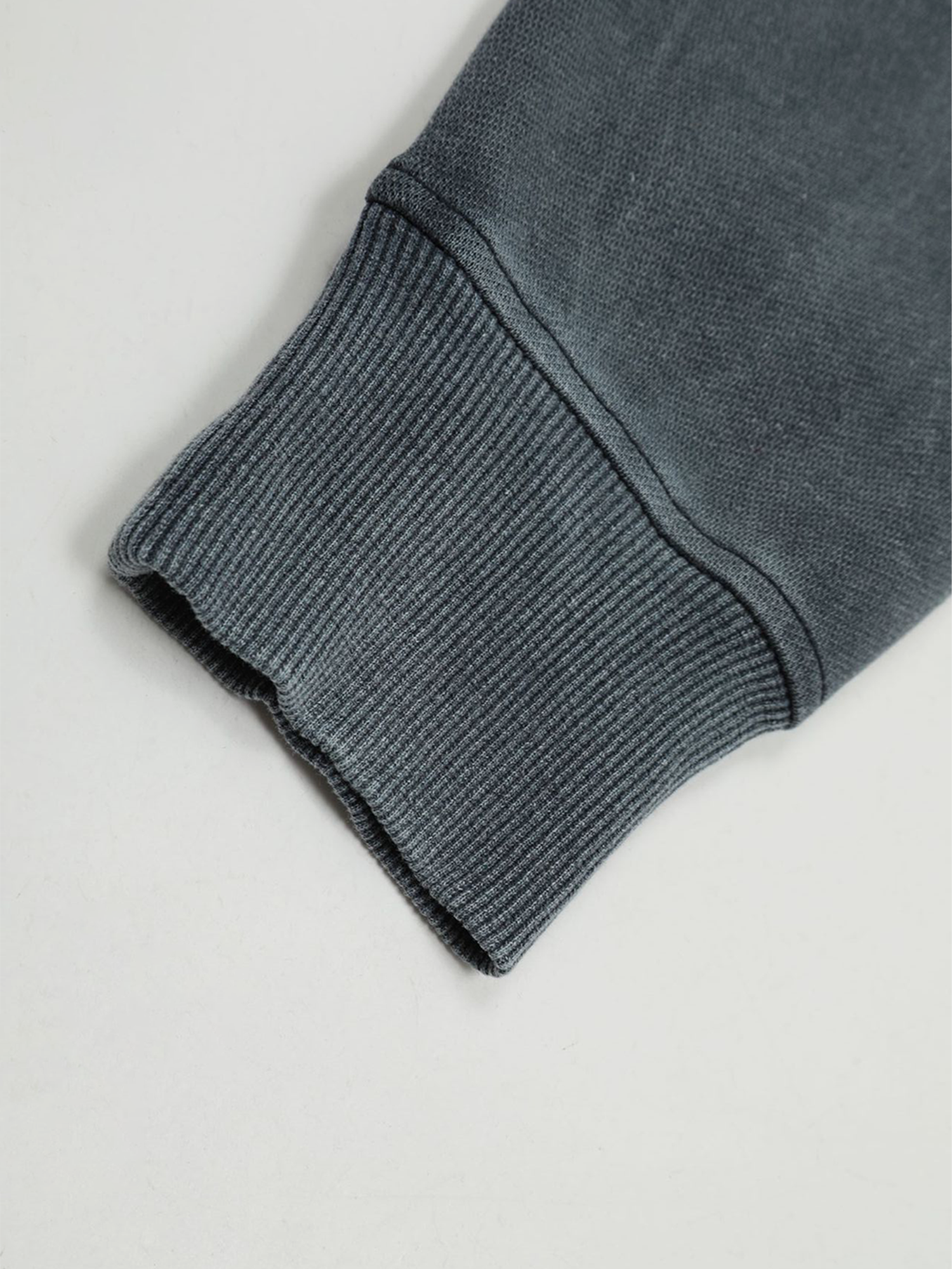 Sprana gotycka bluza z kapturem